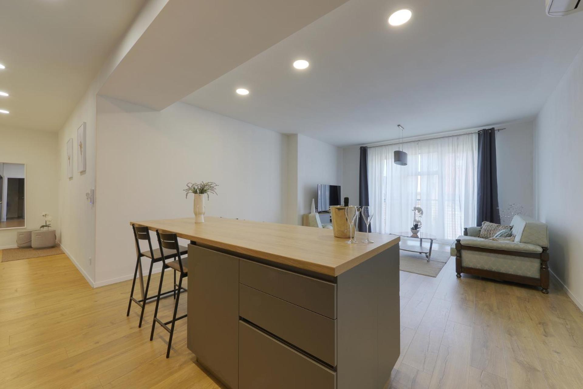 Shon Apartment Old Town Bratislava Exteriör bild